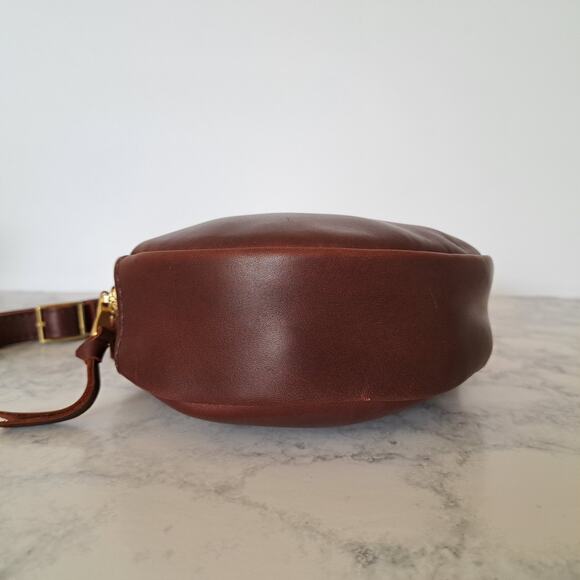 PORTLAND LEATHER Small Circle Crossbody Bag Cognac Brown - Picture 6 of 10